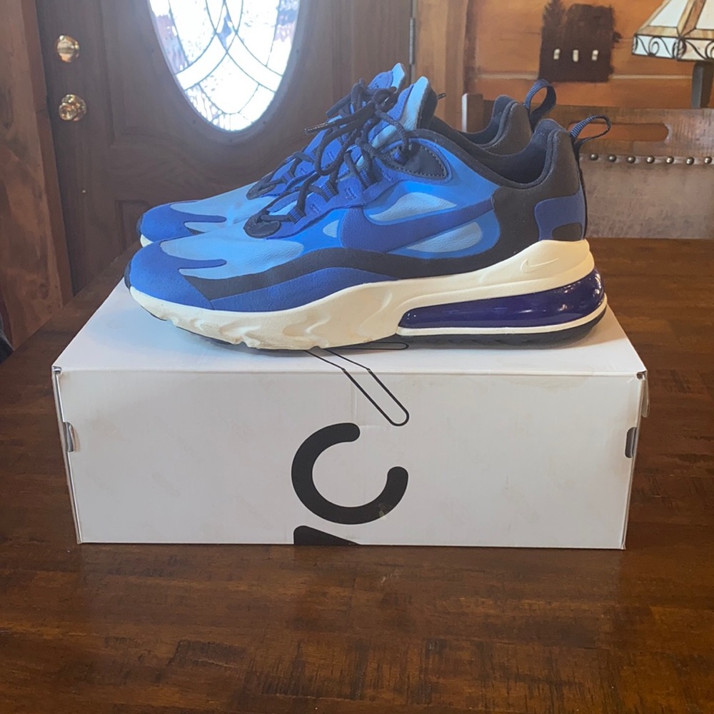 Nike Airmax 270 React